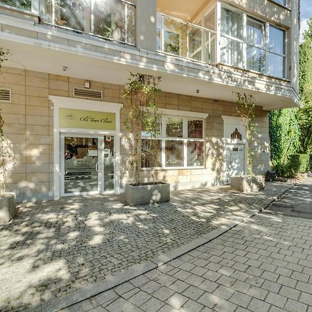 Rentplanet - Apartament Wszystkich Swietych ヴロツワフ エクステリア 写真