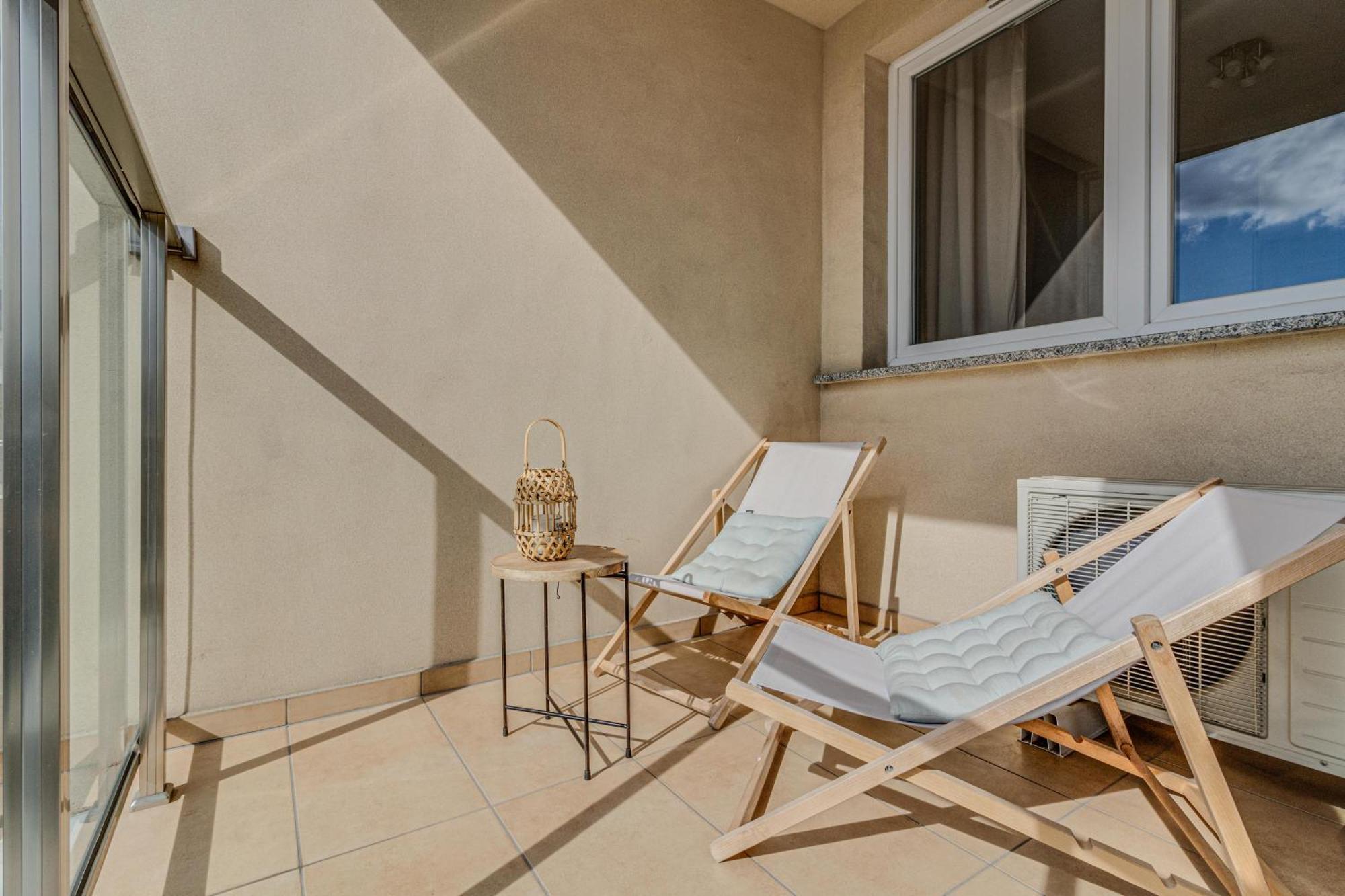 Rentplanet - Apartament Wszystkich Swietych ヴロツワフ エクステリア 写真