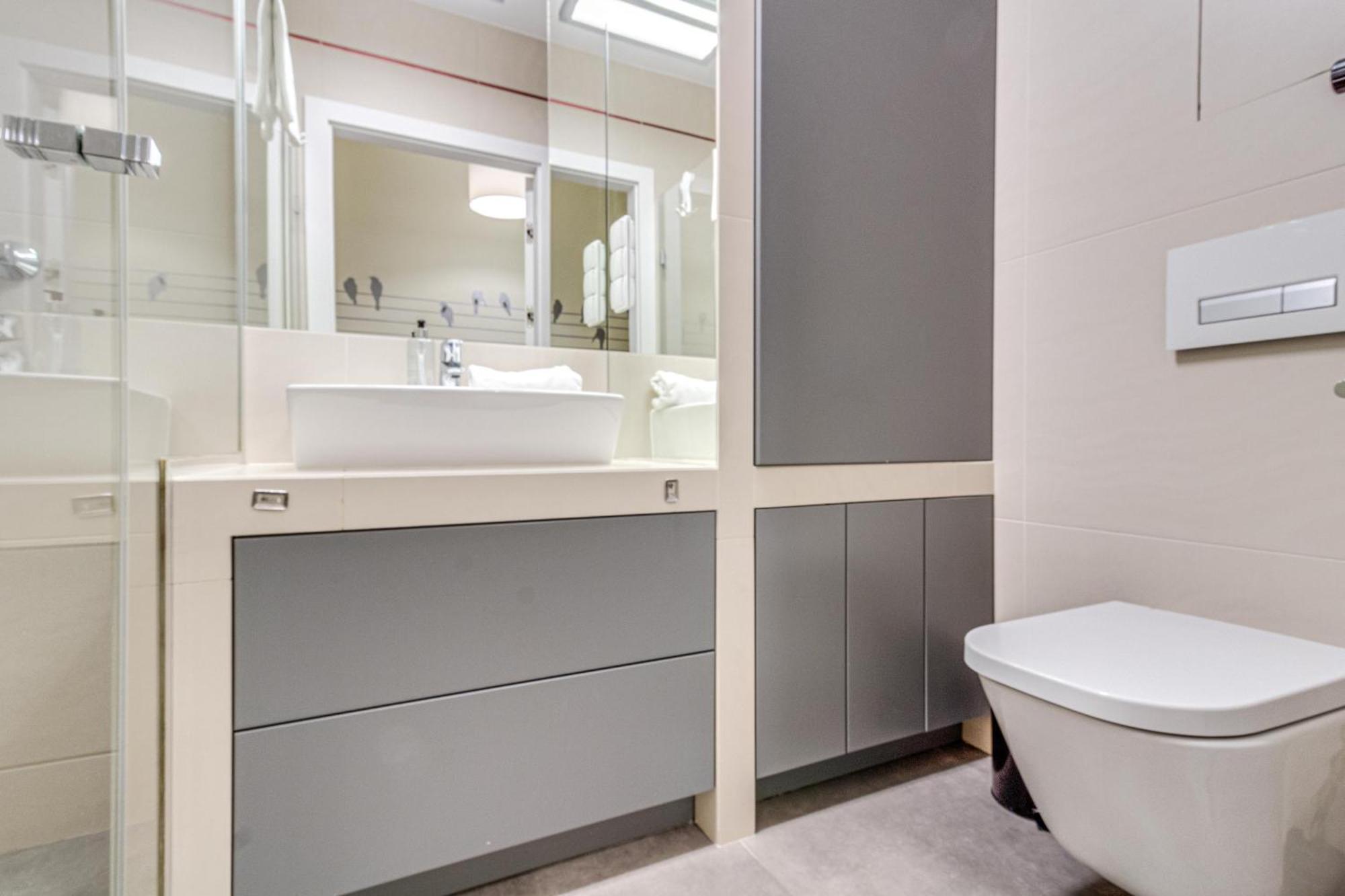 Rentplanet - Apartament Wszystkich Swietych ヴロツワフ エクステリア 写真