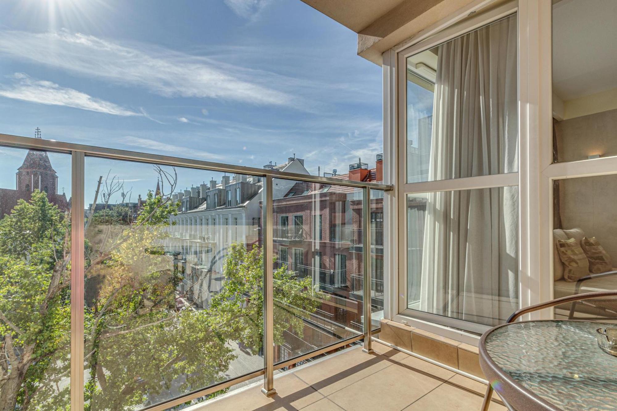 Rentplanet - Apartament Wszystkich Swietych ヴロツワフ エクステリア 写真